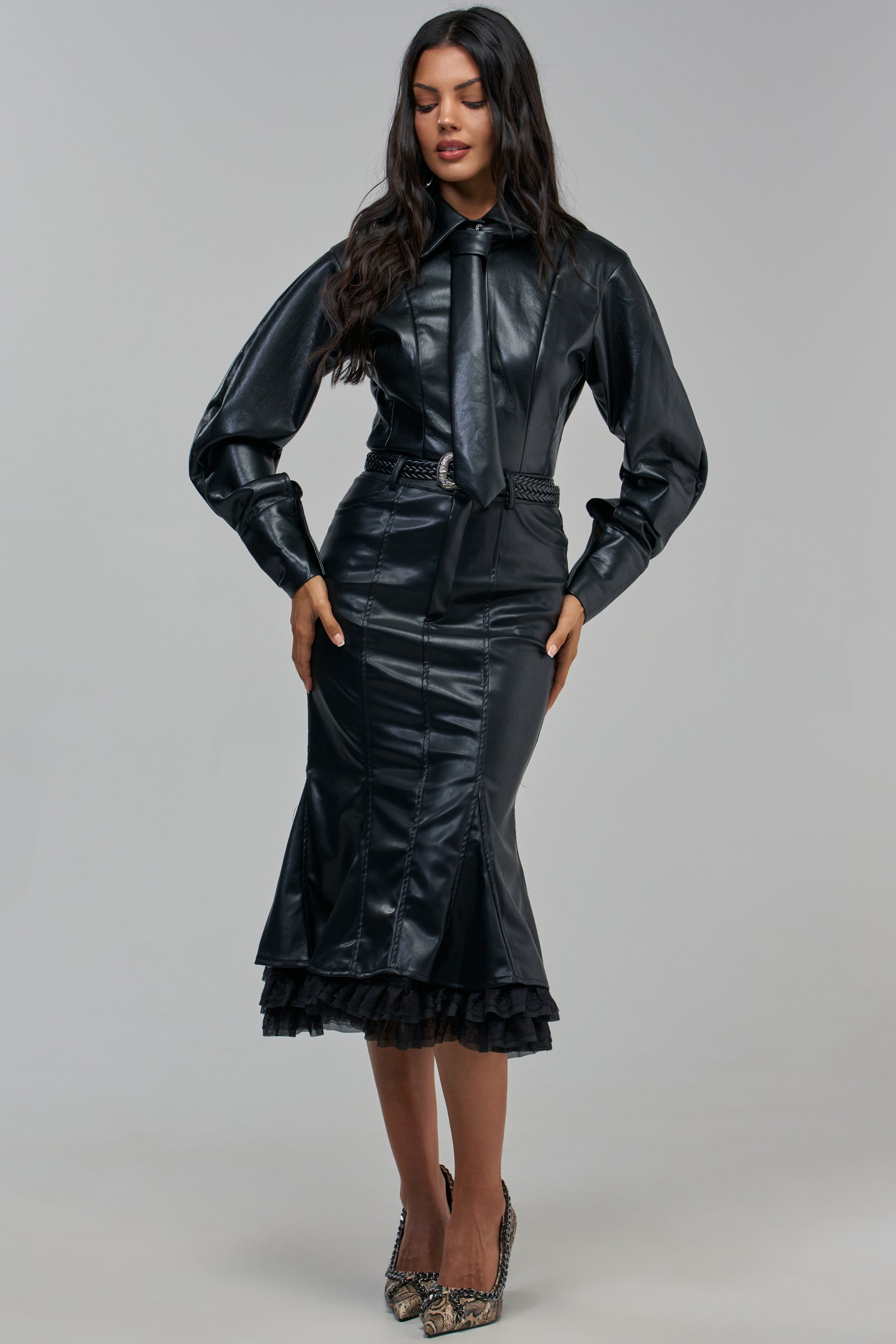 FEEL LIKE A QUEEN MIDI SKIRT - Image 6