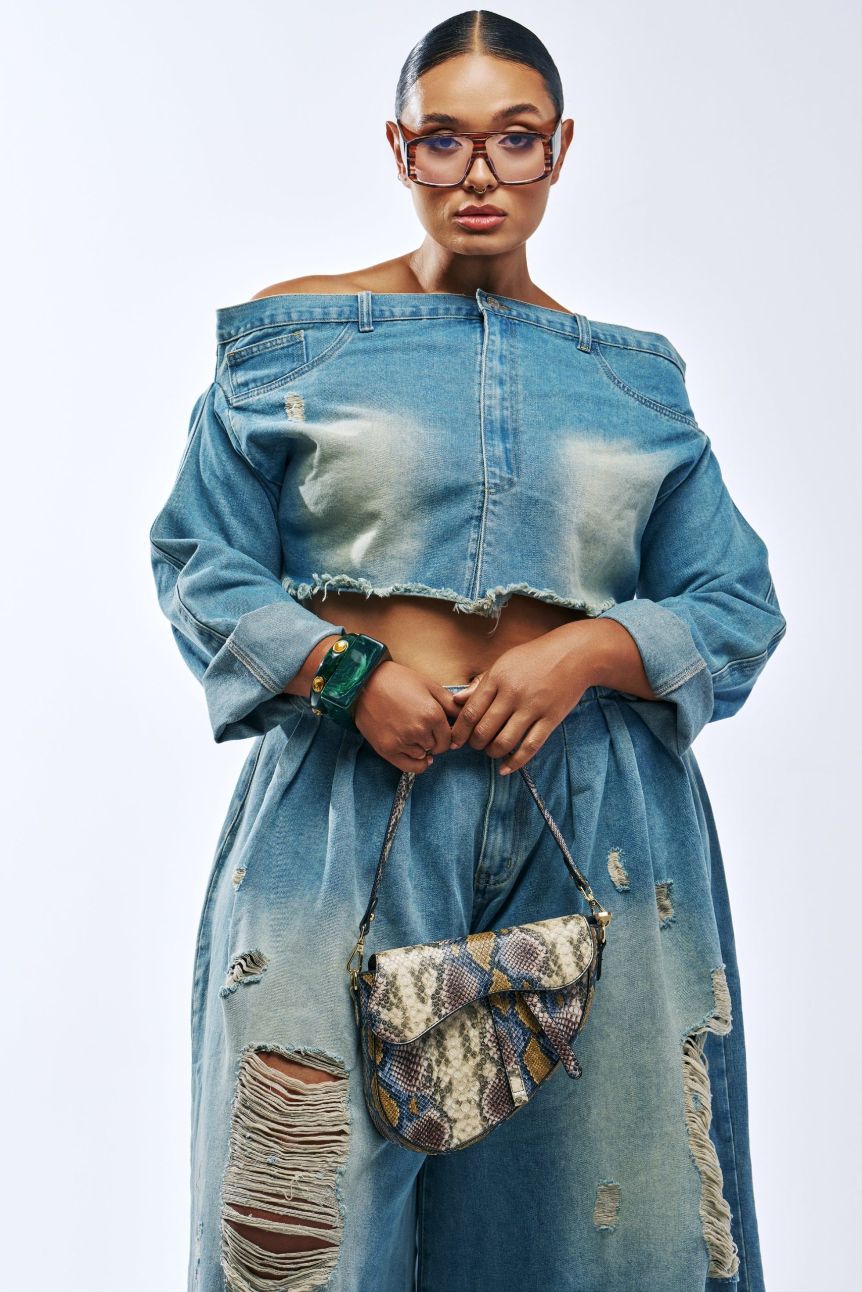 DENIM BLOUSE IN MEDIUM BLUE DENIM - Image 8