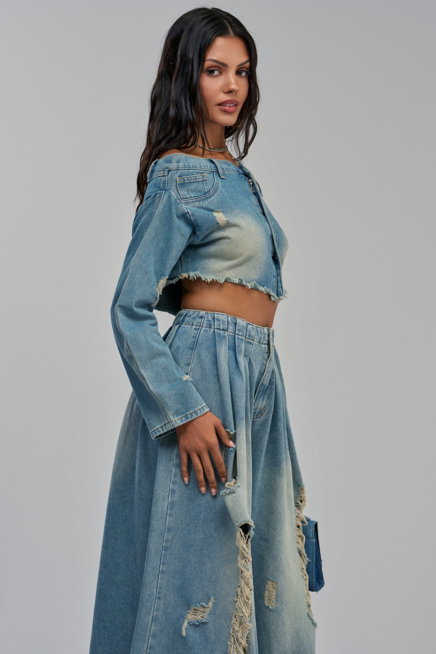DENIM BLOUSE IN MEDIUM BLUE DENIM - Image 9