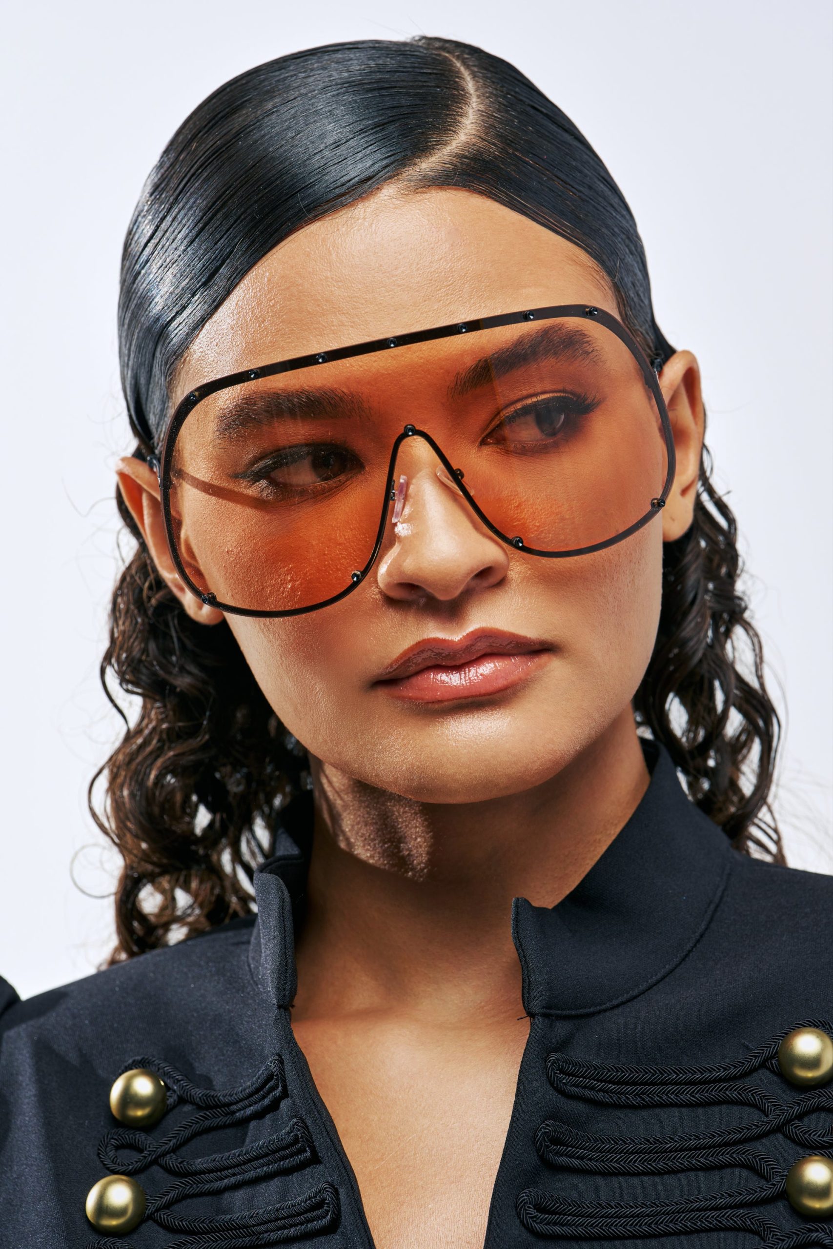 TOO FAMOUS SUNGLASSES - Image 3