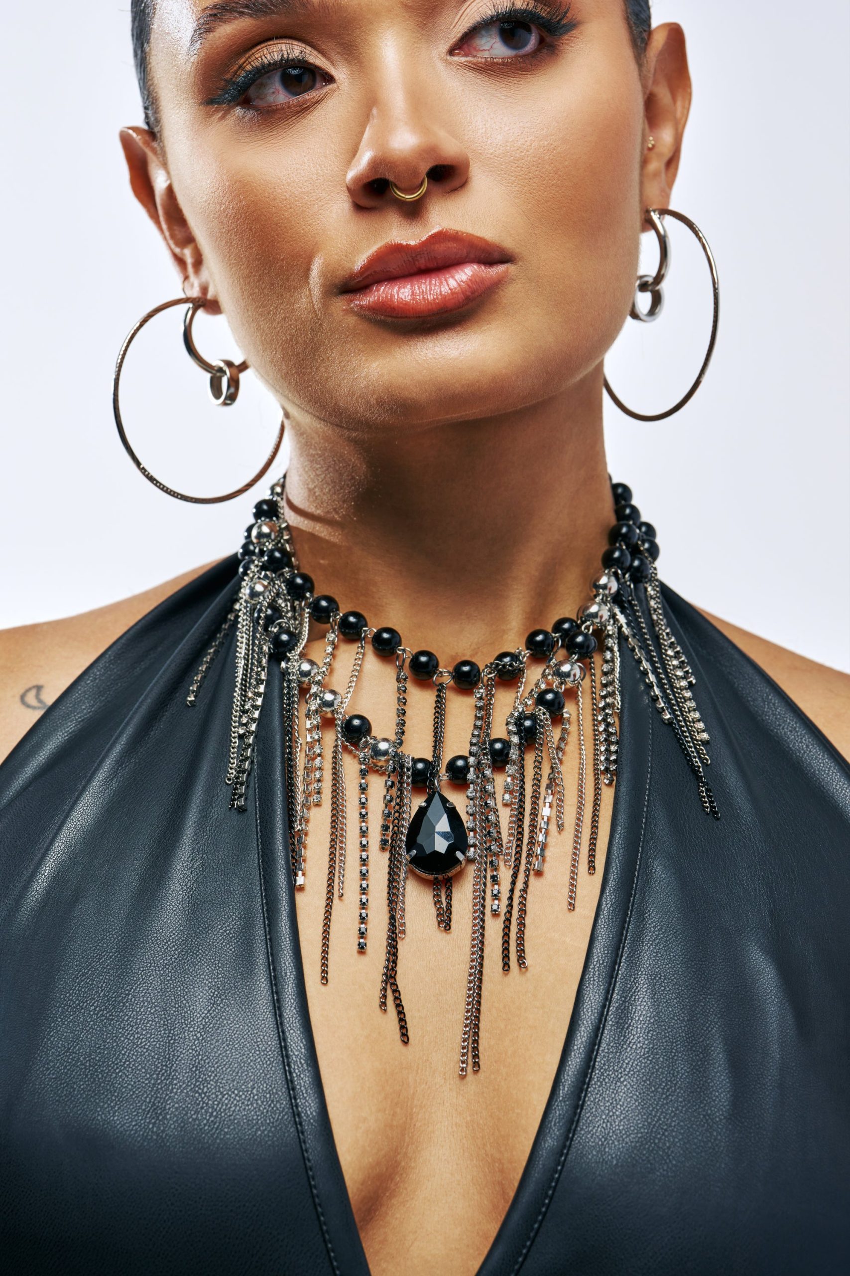 ONYX DRIP NECKLACE - Image 2