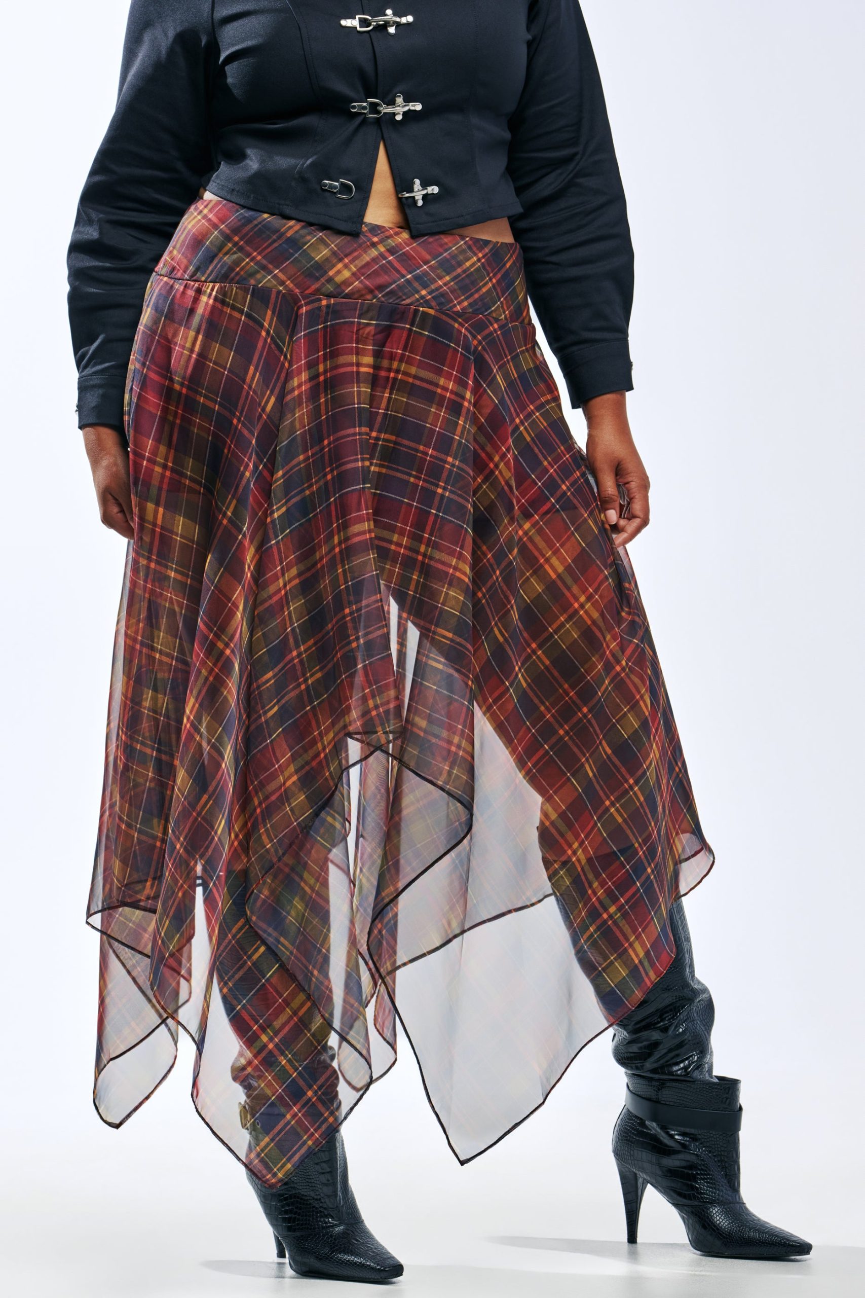 MIXED FEELINGS PLAID SKIRT - Image 4