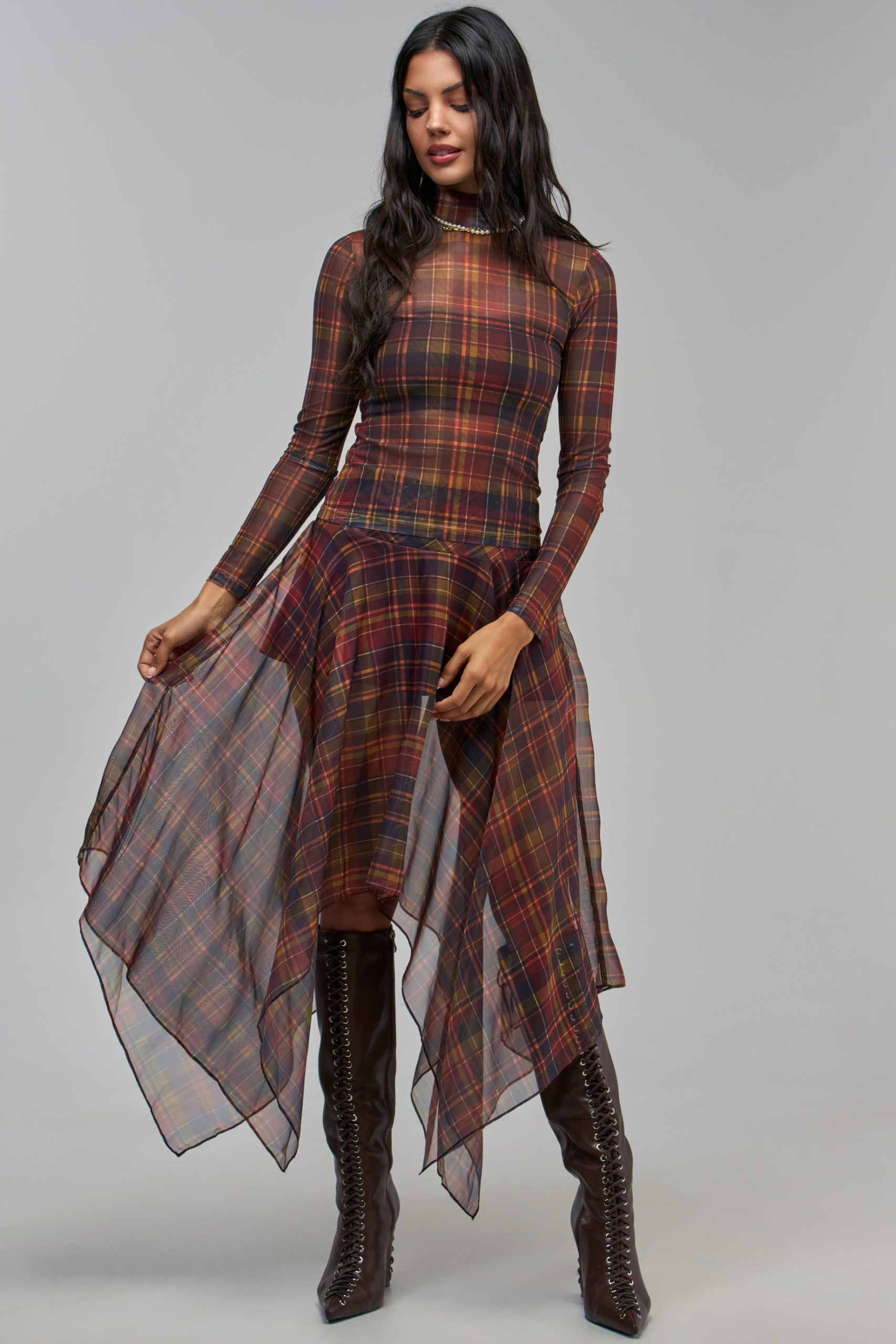 MIXED FEELINGS PLAID SKIRT - Image 9