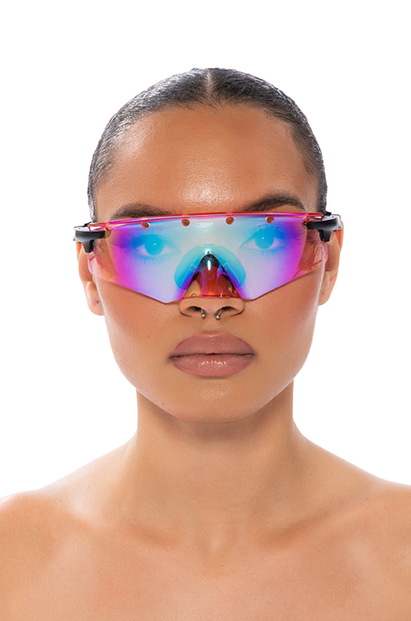 OH ME OH MY SUNNIES