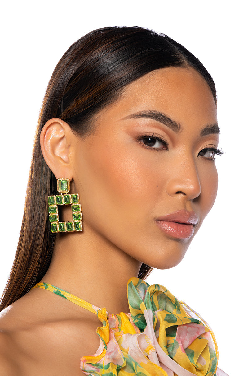 FERA EARRING